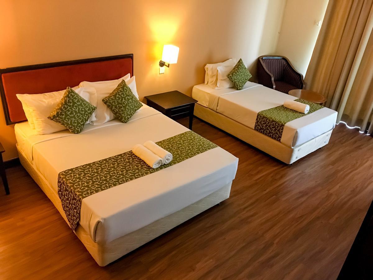 Hotel Legacy Port Dickson Zewnętrze zdjęcie